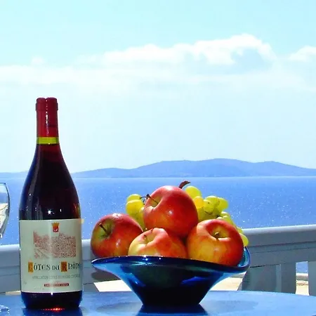 Traditional Seaside House With Aegean View Near The Holiday home